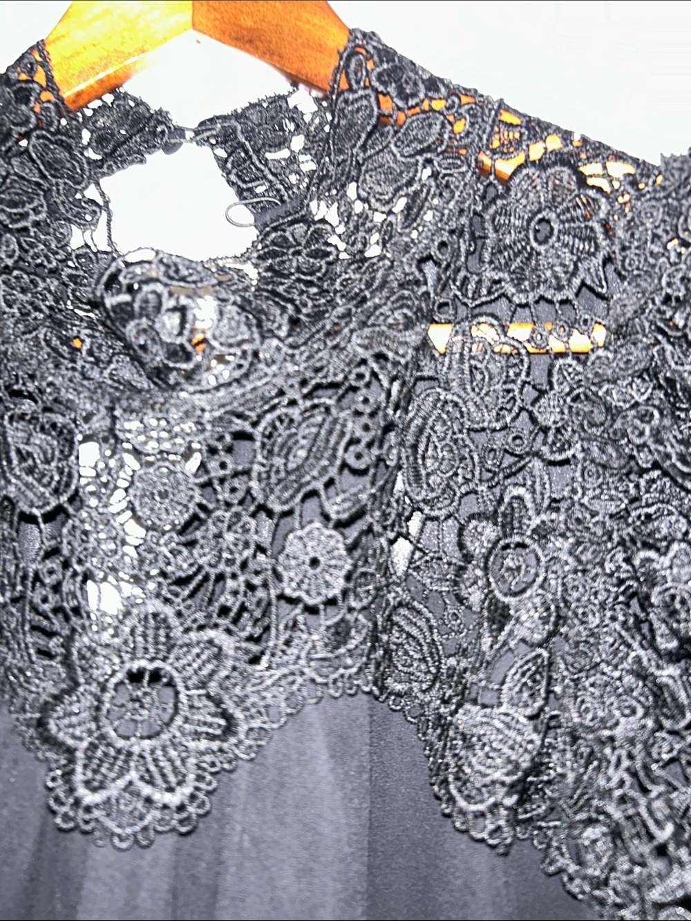 kate spade Black Lace Yoke Sleeveless Camisole - Picture 3 of 10